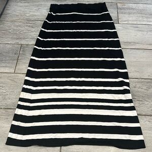 White House Black Market Black and White Stripped Maxi Skirt Size Medium